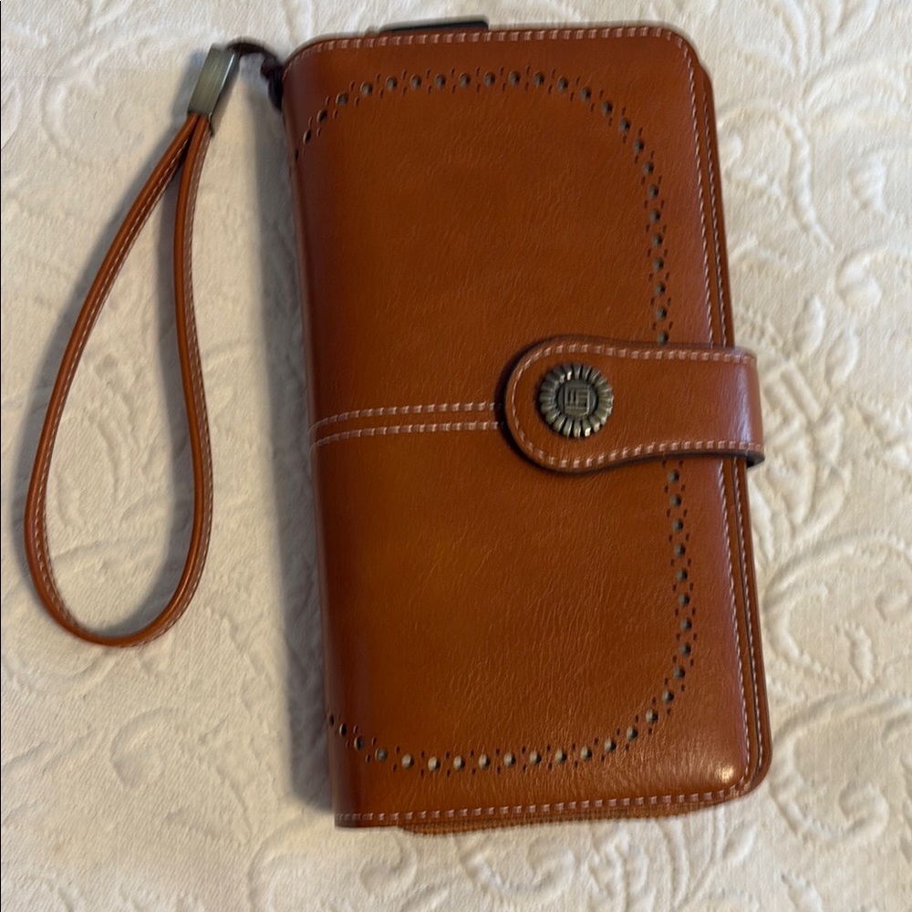 Charm Infinite RFID Protected Wallet Wristlet